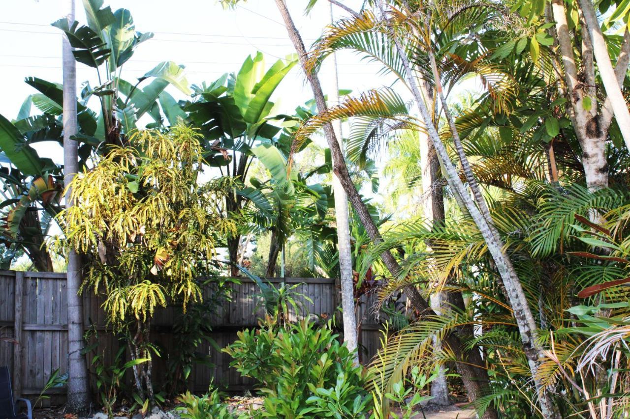 Coral Beach Lodge Port Douglas Kültér fotó